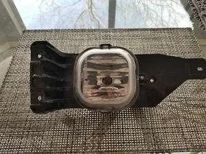 2005-2007 FORD F-250 FRONT RIGHT PASSENGER FOG LIGHT LAMP OEM 6C34-15A254-AB - Picture 1 of 3