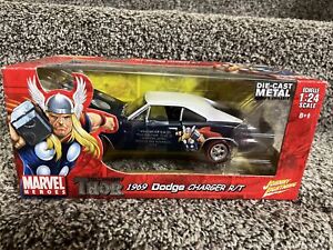 1:24 Johnny Lightning Marvel Heroes The Mighty Thor 1969 Dodge Charger RT