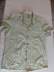 Men's Shirt M&S Size L Short Sleeves Green 1082 - Picture 1 of 11