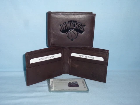 New York NY KNICKS   Leather BiFold Wallet   NEW   dkbr 3s  z Cover