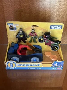 Fisher-Price DC Super Friends Batmobile & Cycle Batman & Robin (Exclusive) - Picture 1 of 8