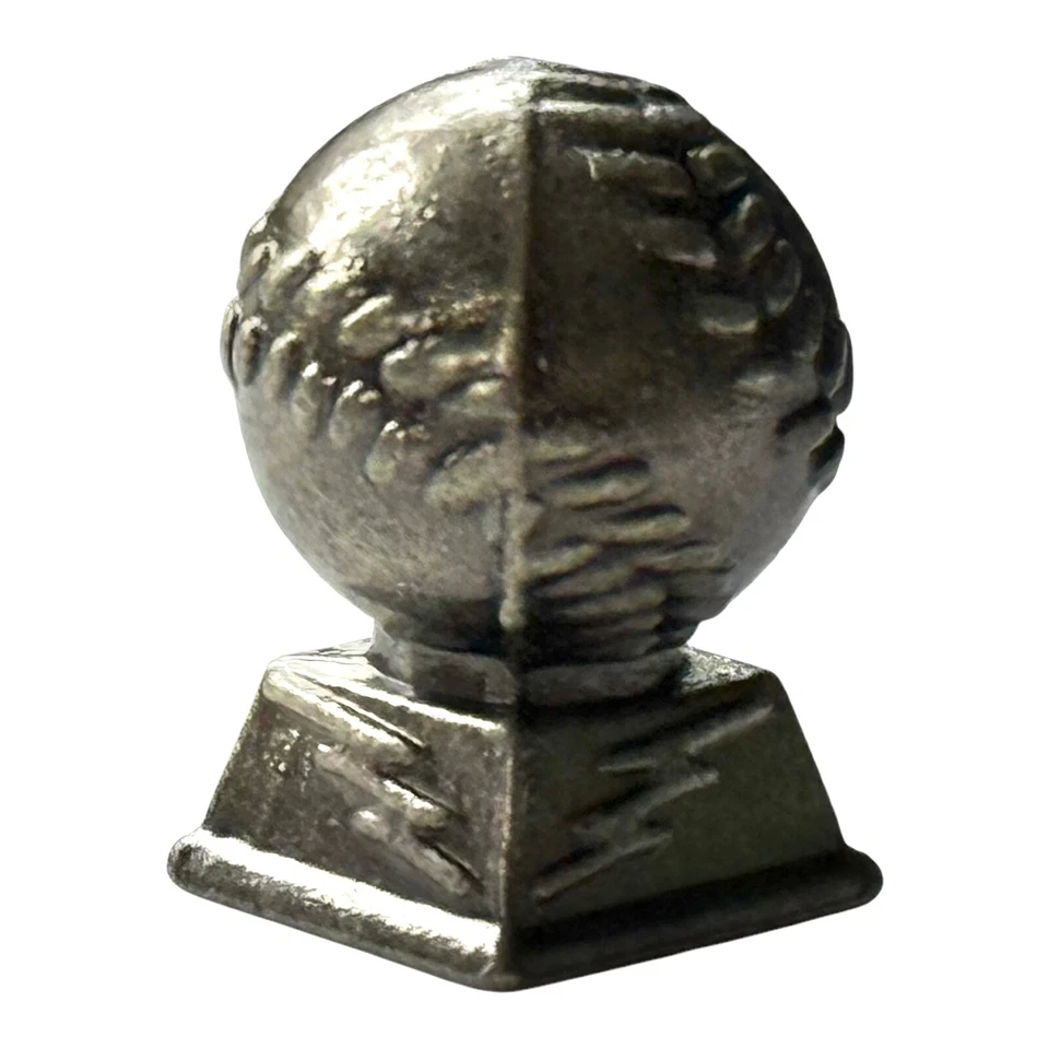 Scene It Twilight Pawn Token Mover Replacement Baseball - Image 1 of 1