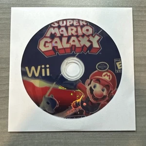 Super Mario Galaxy (Nintendo Wii, 2007) Disc Only Cleaned/Tested - Picture 1 of 1