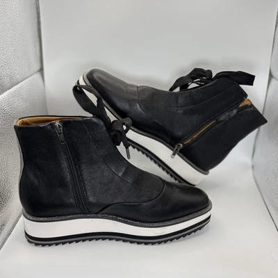 Zapatos Johnston & Murphy Gracelyn para mujer talla 8 negro piel de oveja bota con cordones Foto 1 de 4