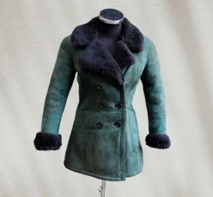 Cappotto pelle verde in montone shearling interno nero donna vintage originale - Foto 1 di 13