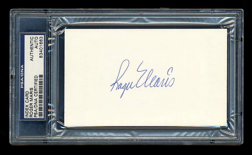 ROGER MARIS SIGNED MINT INDEX CARD MINT-PSA/DNA SLABBED AUTOGRAPHED YANKEES - Image 1 of 1