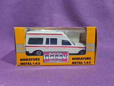 NOREV MERCEDES BREAK AMBULANCE AMBULANZA SCALA 1/43  - Immagine 1 di 4