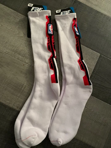 NBA LOGO MAN WHITE RED JERSEY LOGO LONG CREW FULL LENGTH SOCKS LARGE 2 PAIR SET Cover