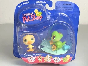 Hasbro Littlest Pet Shop 2005 - LPS - Coppia di animali domestici - Anatra e rana - NUOVO sigillato - Foto 1 di 8