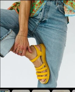 Dansko Women's Roxie Yellow Leather Strappy Platform Sandals - NWOB - Sz 38 - Picture 1 of 10