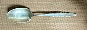 BELLISSIMO CUCCHIAINO VINTAGE LUNT ARGENTO STERLING "PUNTO PIZZO" ARGENTO STERLING - Foto 1 di 4