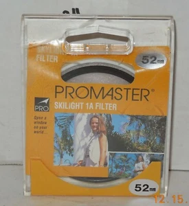 Promaster Skylight 1A Filter - 52mm with Original Case Film or Digital - Picture 1 of 2