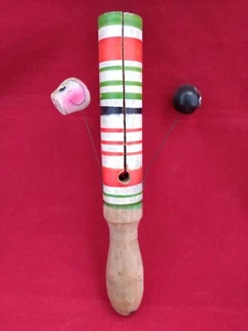 Noisemaker Whistle Toy Wood Retro “Dog” & “Cat” Heads Vintage Blower - A - Picture 1 of 12