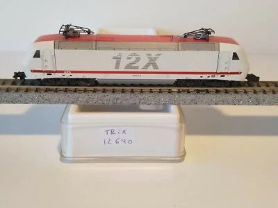 LOCOMOTORA ELÉCTRICA BR 128 12X AEG MINITRIX 12640 (F068) - Imagen 1 de 4