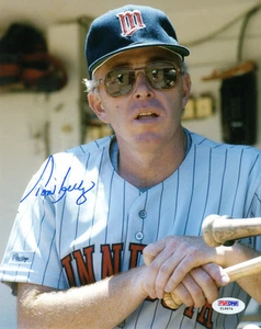 TOM KELLY SIGNED AUTOGRAPHED 8x10 PHOTO TWINS WORLD SERIES MANAGER PSA/DNA - Picture 1 of 2