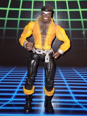 Boneco Toy Biz 2006 Marvel Legends Mojo Series Luke Cage 6" solto - Imagem 1 de 2