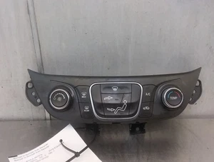 2018 EQUINOX Temperature Control Panel ID 84422501 - Picture 1 of 12