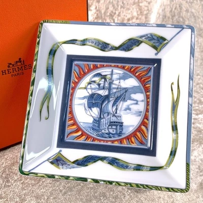 Vintage Hermes Paris Vide Poche Change Tray Patchwork Porcelain 12cm with Case - Image 1 of 4