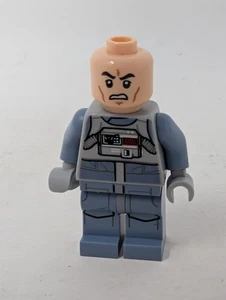 LEGO Star Wars AT -AT Driver Minifigure - BLUE - Picture 1 of 4