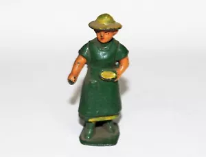 Modellino giocattolo vintage metallo #202 donna contadina moglie in abito verde - Foto 1 di 5