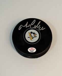 Mario Lemieux Signed Pittsburgh Penguins NHL Hockey Puck with COA