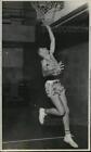 1957 Press Photo Gary Hetherington, Basketball - orc15323