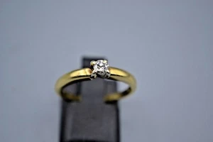 18ct Gold Diamond Solitaire Ring - Picture 1 of 5