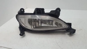 Driver Corner/Park Light Fog-driving Bumper Mounted Fits 11-13 SONATA 702047 - Picture 1 of 12