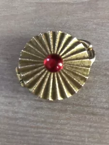 Vintage Houbigant Hinged Solid Perfume Compact Gold Tone Red Stone Empty - Picture 1 of 4