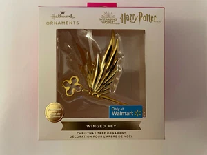 Hallmark Harry Potter 2021 adorno premium llave alada exclusiva de Walmart - nuevo en caja - Imagen 1 de 2
