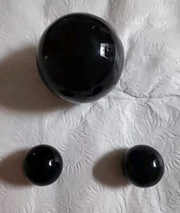 Schungit Stein Kristallkugel 3,1"" und 2 1,5"" Kugeln - Bild 1 von 9
