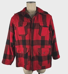 Vtg Woolrich Mens Buffalo Red Black Plaid Mackinaw Wool Hunting Coat Jacket 42 - Picture 1 of 6