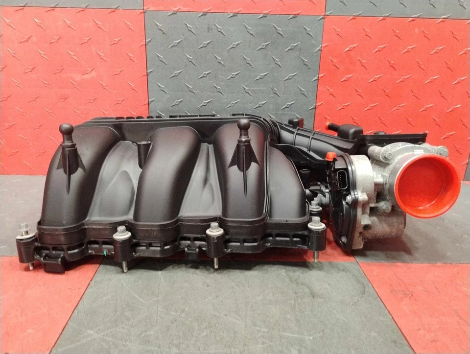 2009 - 2012 年福特 Escape 3.0 V6 上进气歧管全体原始设备制造商 #9L8E-9424-DB — 第 1/4 张图片