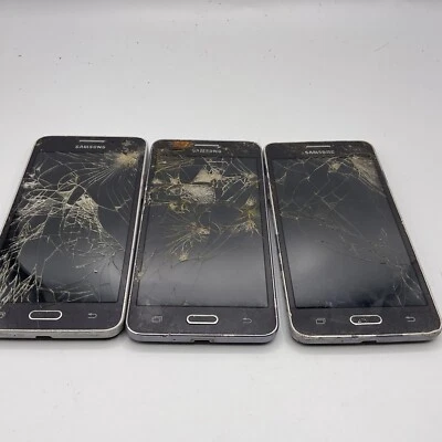 Samsung SM-G530T Galaxy Grand Prime Tracfone Lot Of 3 5091 - Image 1 of 4