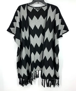 POL Ruana Poncho Womens Size Medium Gray Black Chevron Fringe Open Front - Picture 1 of 9