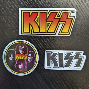 Tú eliges: calcomanías pegatinas de color vinilo en blanco y negro KISS - varios tamaños - Imagen 1 de 5