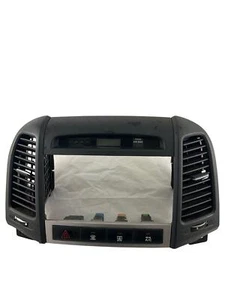 Radio Bezel Trim HYUNDAI SONATA 11 - Picture 1 of 10