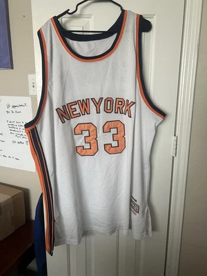 Mitchell & Ness Patrick Ewing New York Knicks 1985-86 Swingman Jersey 58 3XL - Image 1 of 2