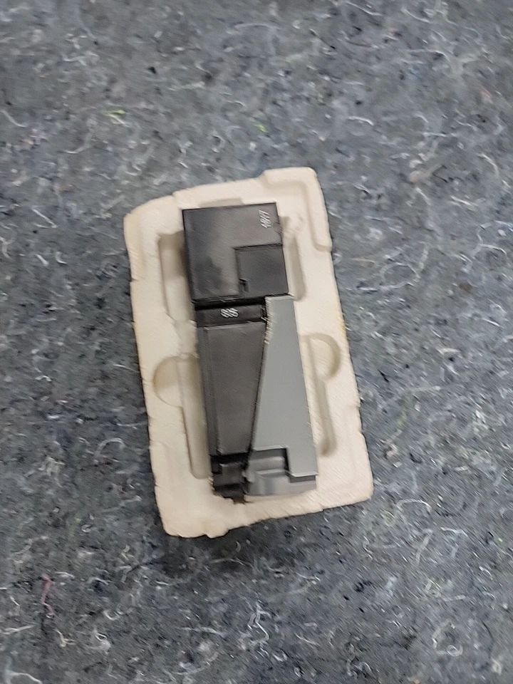 VEEDER-ROOT 660001-041 VS=25-250VAC IL=5-500 MA PROXIMITY SWITCH NIB Old Stock - Image 1 of 3