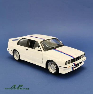 modellino auto 1/24 BMW M3 e30 serie 3 del 1988 modellini da collezione BBurago - Immagine 1 di 4