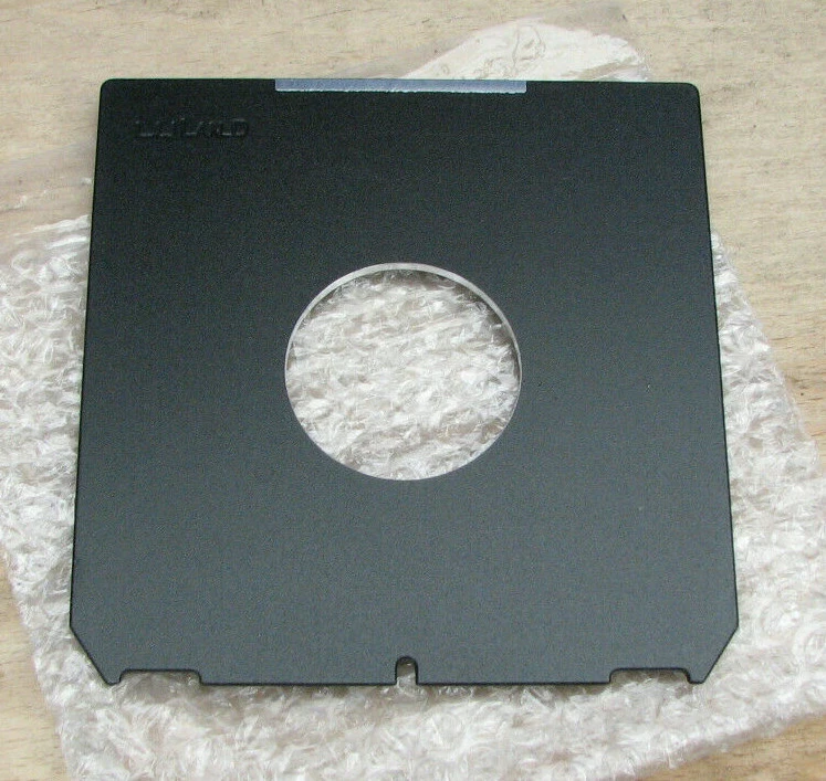 pattern   Linhof & Wista  fit  Lens board  for compur copal 0 35mm centre hole - Image 1 of 3