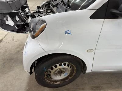 16-19 SMART FORTWO DRIVER 左前侧挡泥板 ARCTIC 白色/灰色 EAZ/EN2 — 第 1/4 张图片