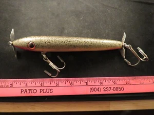 Topwater Musky Muskie 7-1/2" Wood Fishing Lure Excellent Condition - Picture 1 of 12