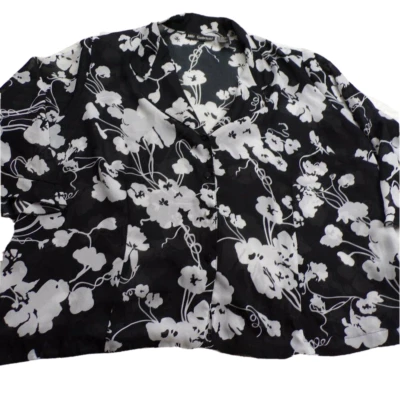 Blusa Mlle Gabrielle Mujer 18W Negra Floral Abotonada Volantes Manga 3/4 Foto 1 de 4