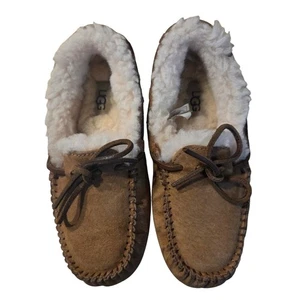 UGG 5612 Dakota Damen Mokassin Slipper Kastanie Lammfell gefüttert Größe 5 - Bild 1 von 7