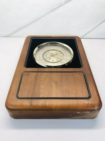 Vintage Wood Lord King World Clock Japan 70s Multiple time zones dateline GMT Cover