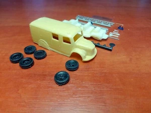 1/87 (HO) MB 3500 /36 LF8 Feuerwehr ( 1951 ) - Bild 1 von 7