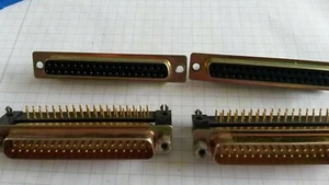 2 Paar 37 P SUB-D Stecker+Buchse gewinkelt Computer Lötkontakte max.5A Nr.16 - Picture 1 of 2