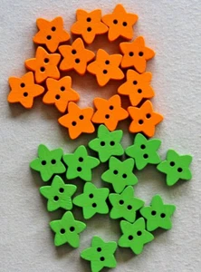 26 Green & Orange Star Shaped 13mm Wooden Buttons - Picture 1 of 1