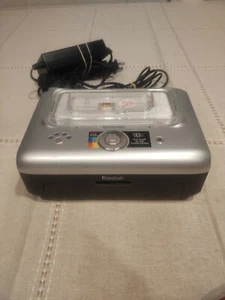 Kodak EasyShare Series 3 Digital Photo Printer Dock w/ power cord and USB adapt - Picture 1 of 4